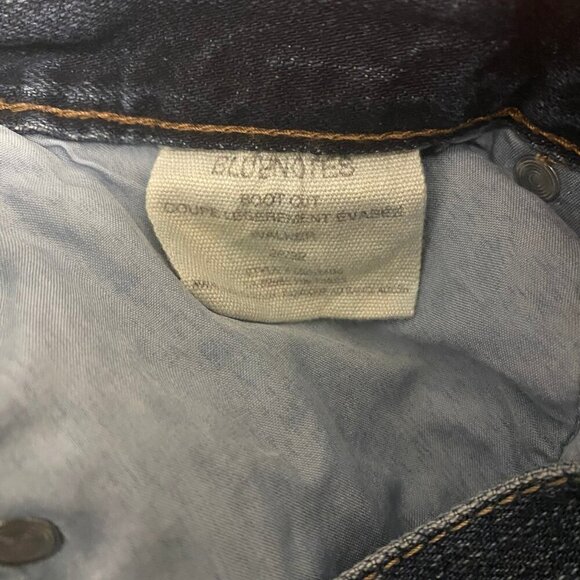 Bluenotes Distressed High-Rise Denim Shorts – Dark Wash, Women’s Size 28 - Picture 9 of 9